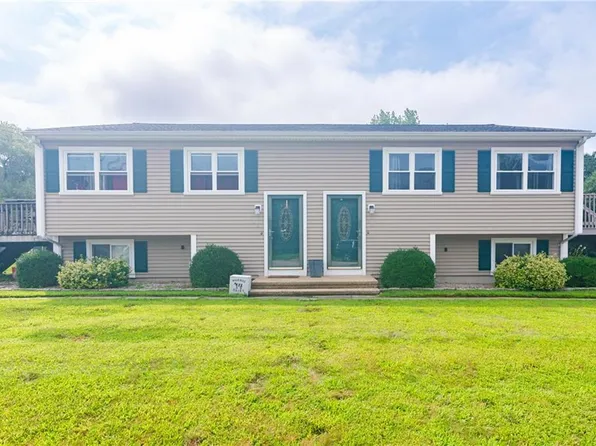 77-79 Brandywine Dr, Westerly, RI 02891