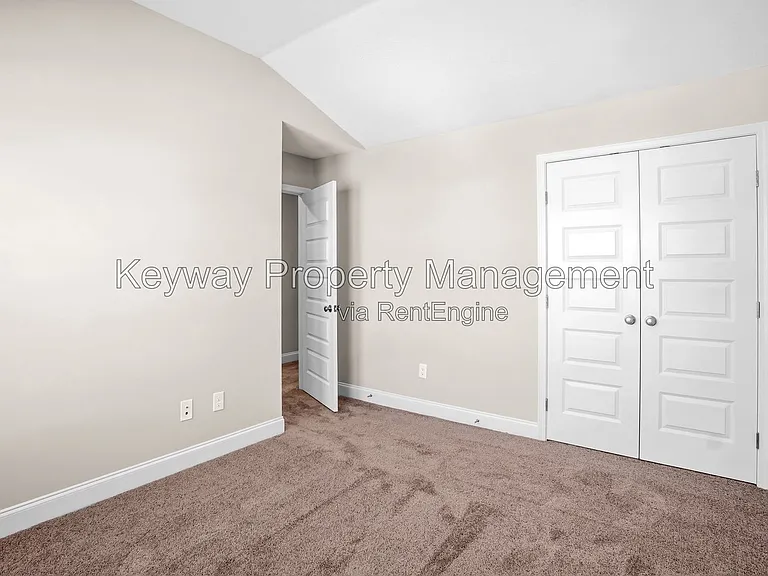 3225 Venetian Dr — Photo 18