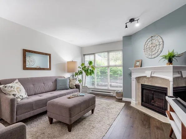 65 Foxwood Dr #56, Pt Moody, BC V3H 4Z5