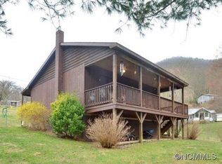 11 S And T Spirit Dr, Candler, NC 28715