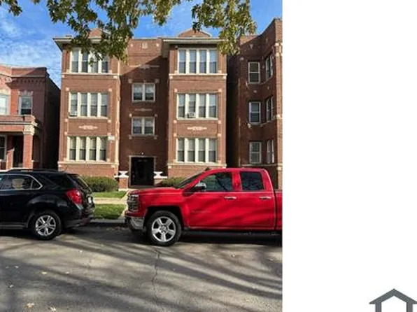 6923 S Prairie Ave #3, Chicago, IL 60637