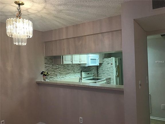 4th image of 2990 Bonaventure Cir APT 104