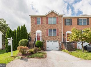 1256 Fairway Dr, Westminster, MD 21158