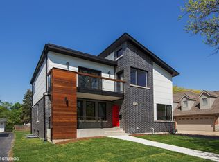 714 S Hillside Ave, Elmhurst, IL