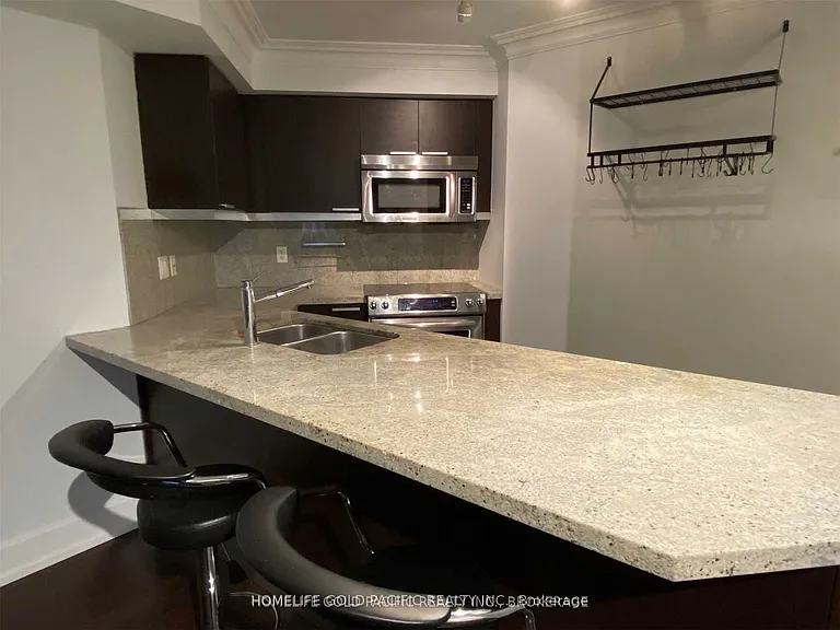 650 Sheppard Ave E #407 — Photo 8
