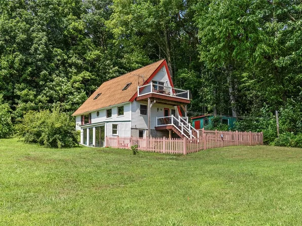2531 Ayers Rd, Penn Yan, NY 14527
