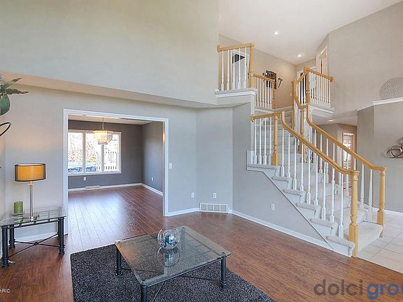 4th image of 1095 Thornwyk Dr NW