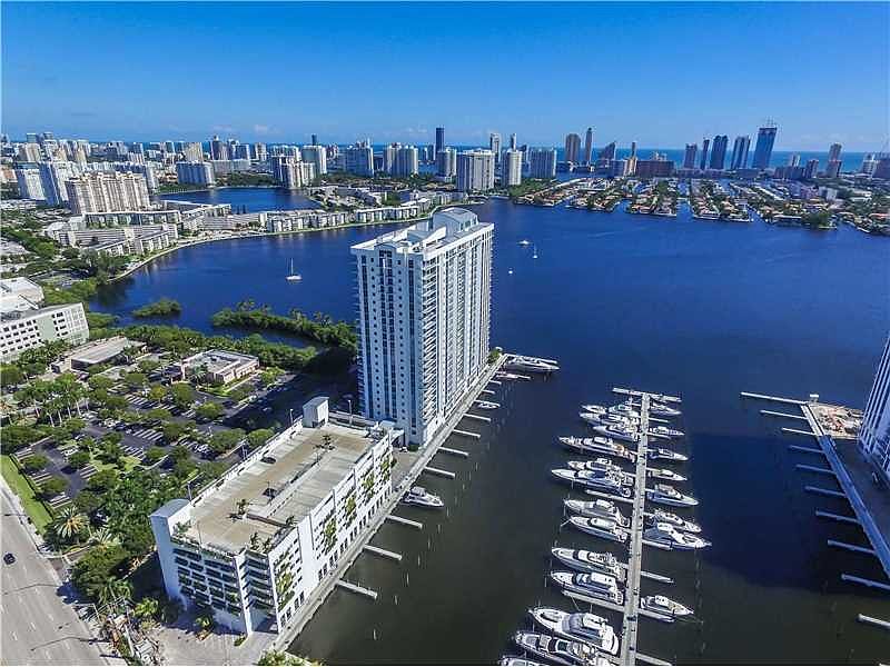 1st image of 17301 Biscayne Blvd APT 1908