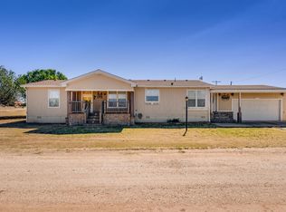 118 Miami Ave, Mobeetie, TX 79061