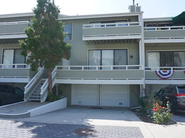 22 Gretel Ct, Newport Beach, CA 92663