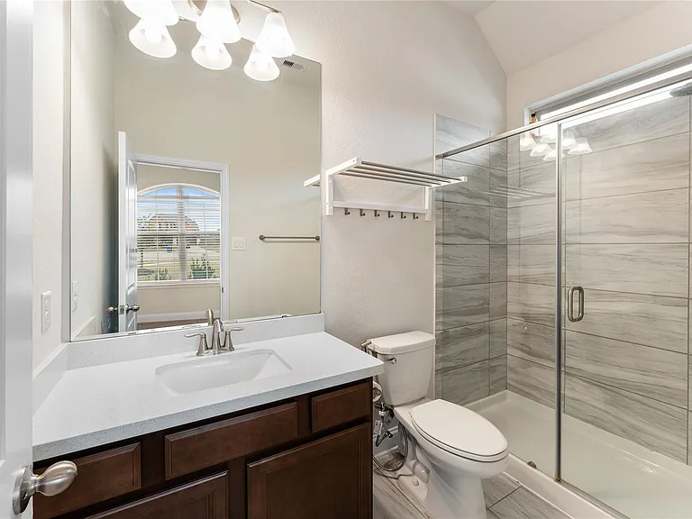 7623 Water Glen Ln — Photo 9