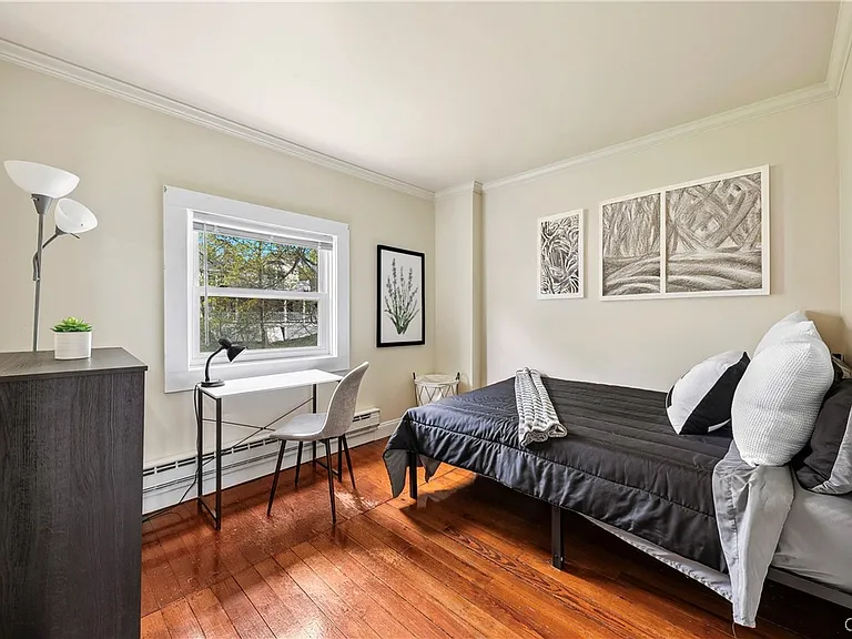40 Lakeview Cir #2 — Photo 10