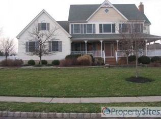 7 Raddel Ct, Hillsborough, NJ 08844