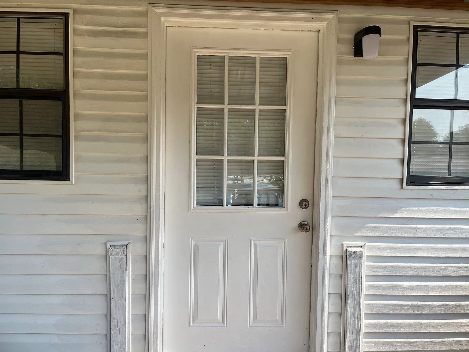 4 bed, 2.5 bath, 1800 sqft, $1,800 — Photo 4