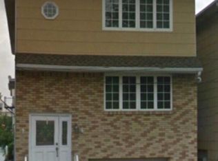 110 S 5th St #3, Harrison, NJ 07029