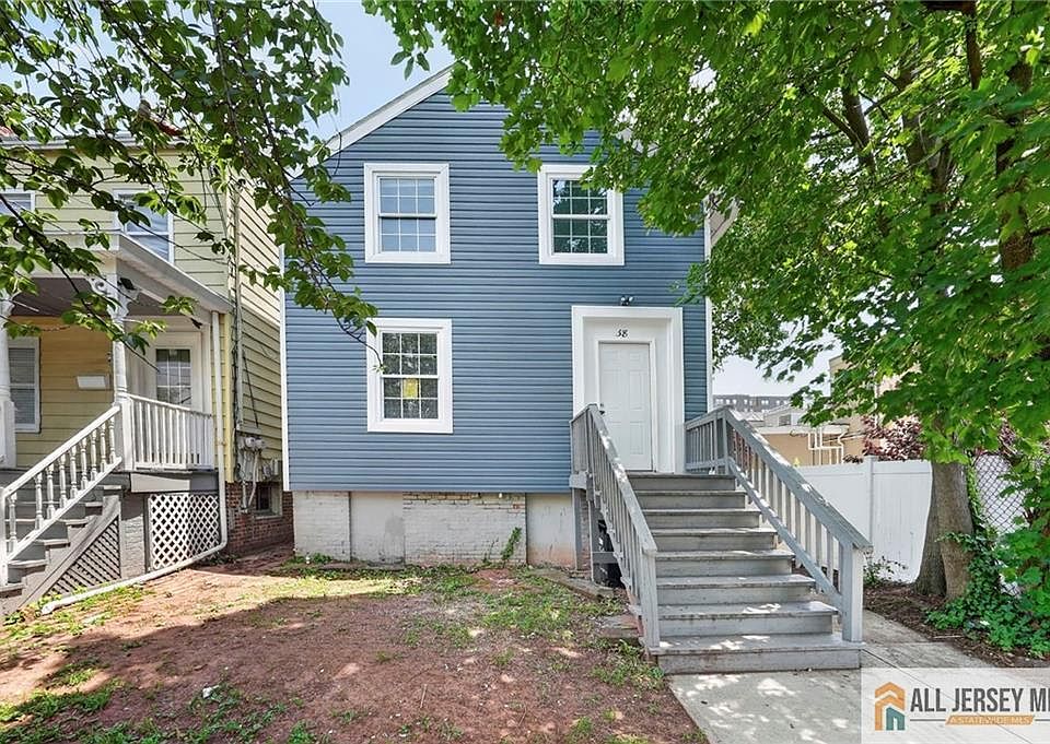 1st image of 38 Prosper St