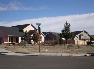 3514 SW 36th Pl, Redmond, OR 97756