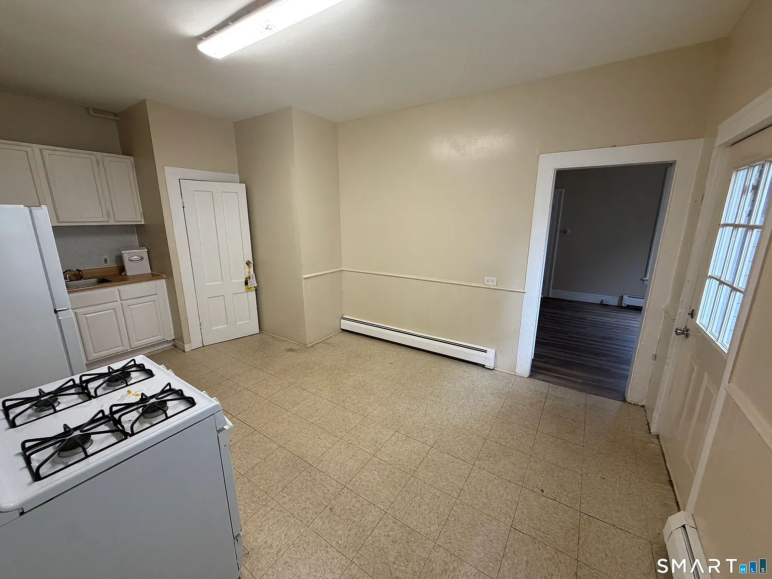2 bed, 1.0 bath, 1000 sqft, $1,500 — Photo 4