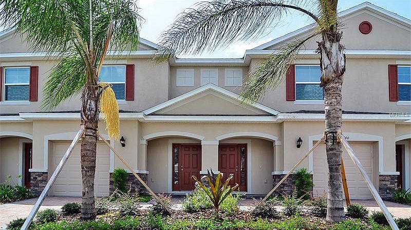 1st image of 3828 Silverlake Way