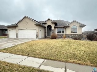 2501 S Camden Ave, Sioux Falls, SD 57106