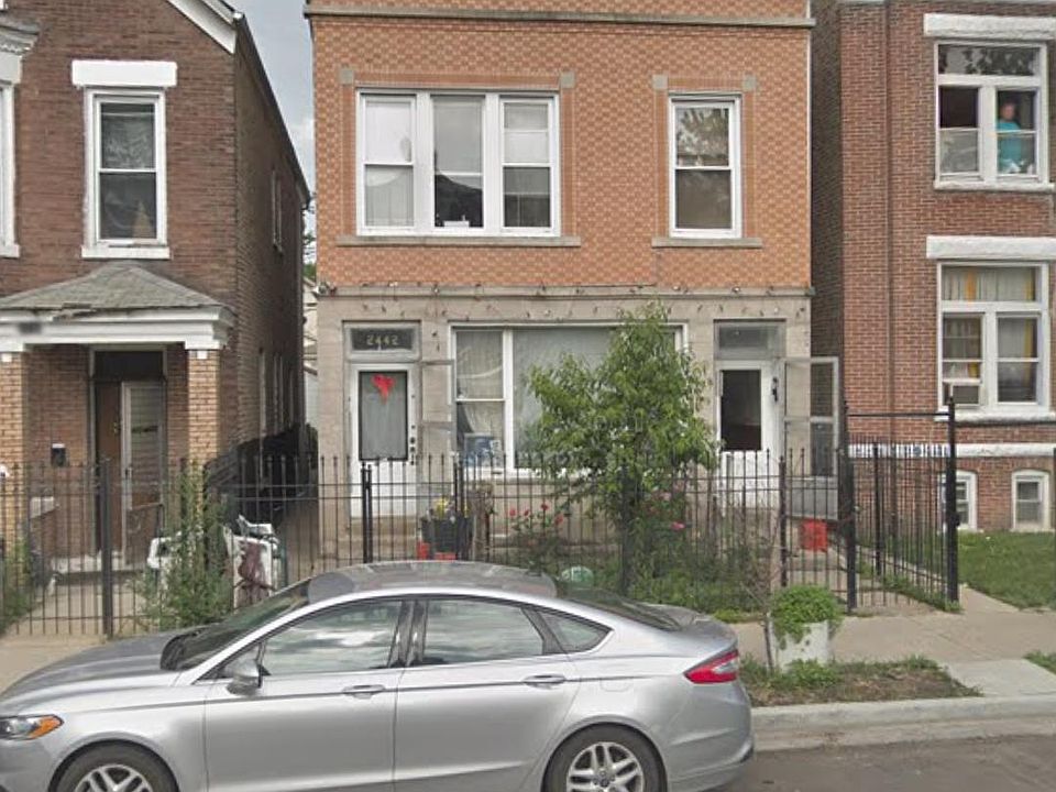 1st image of 2442 S Central Park Ave #3