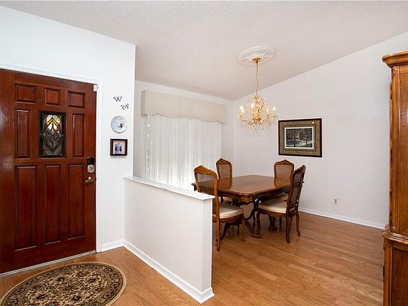 2nd image of 2538 Brimhollow Dr