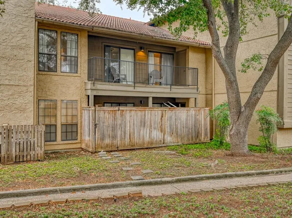 1202 Thorpe Ln APT 616, San Marcos, TX 78666