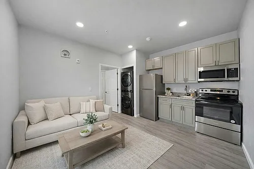 2807 Church St #A Photo 1