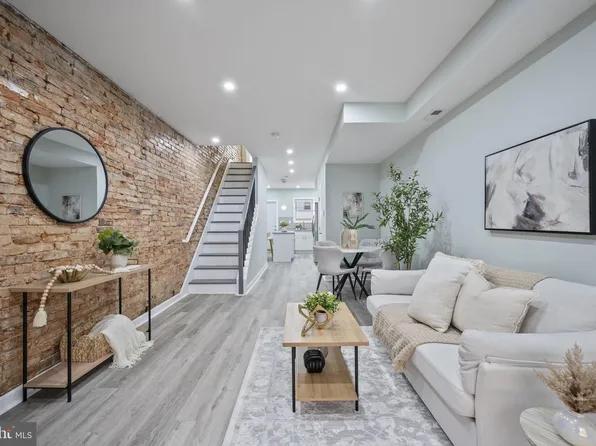 328 S Macon St, Baltimore, MD 21224