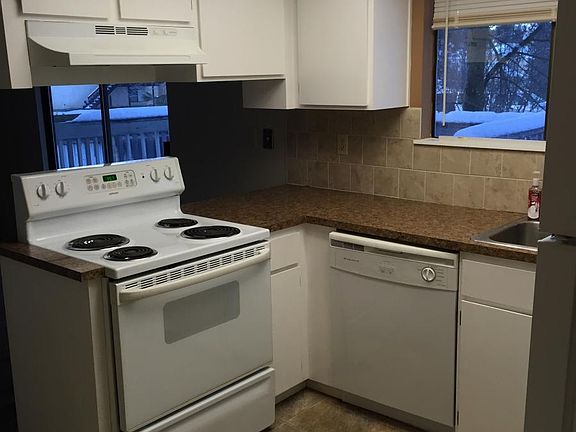 5th image of 2109 E 57th Ave