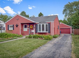 217 N William St, Mount Prospect, IL 60056