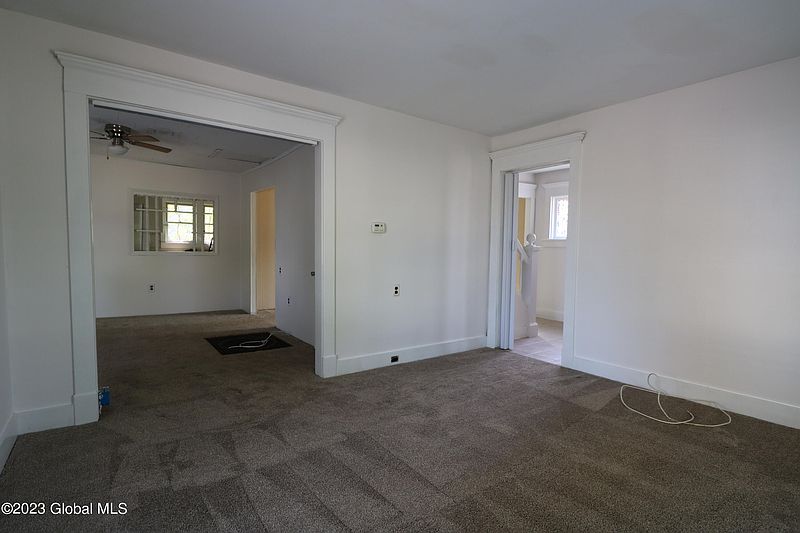 5th image of 79 Montgomery Street