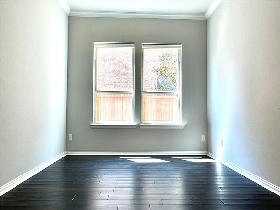 4th image of 6921 Badlands Dr