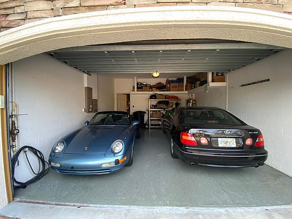 4th image of 604 Saxony Blvd