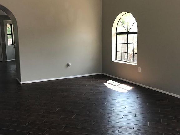 3rd image of 1255 S Heritage Pl