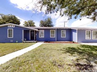 2672 W Summit Ave, San Antonio, TX 78228