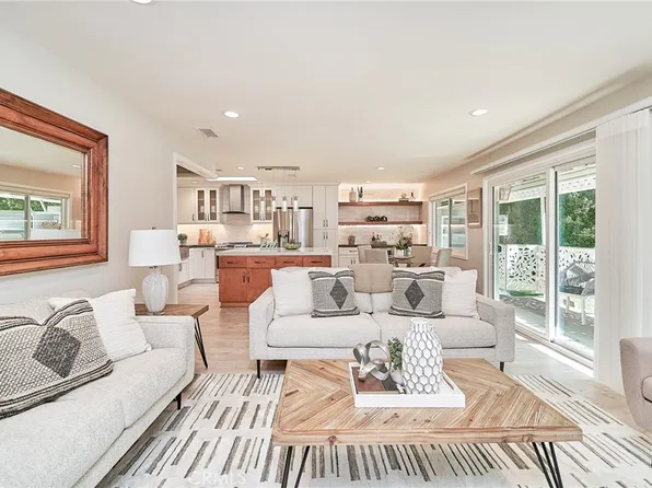 858 Ronda Mendoza #Q, Laguna Woods, CA 92637