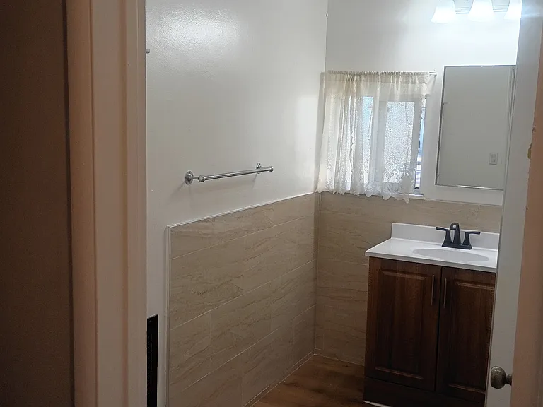 618 Anza Pl — Photo 10