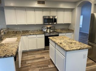 6946 N 74th Ave, Glendale, AZ 85303