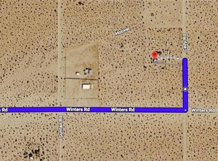 910 Cady Rd, Joshua Tree, CA 92252