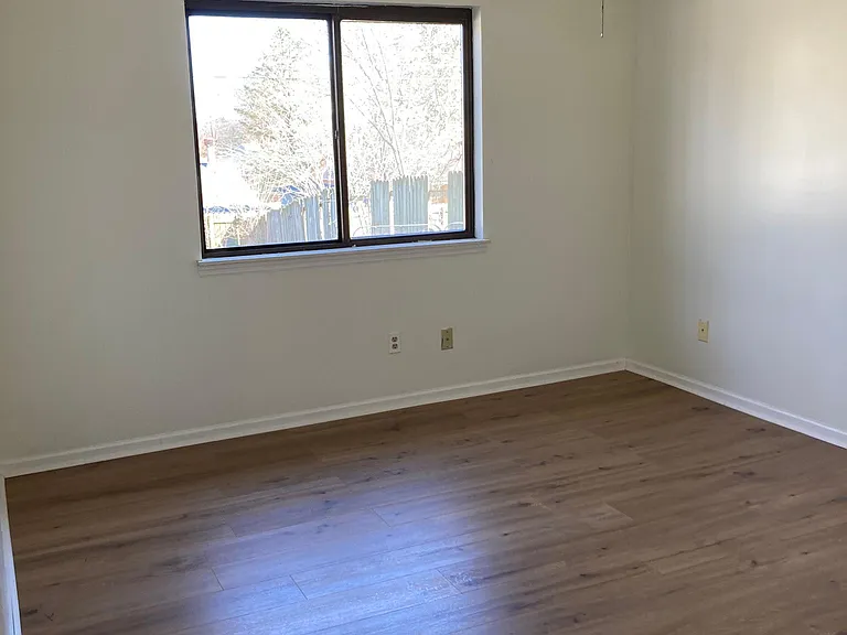 612 Hidden Point Dr — Photo 10