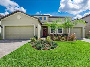 9925 Smarty Jones Dr, Ruskin, FL 33573