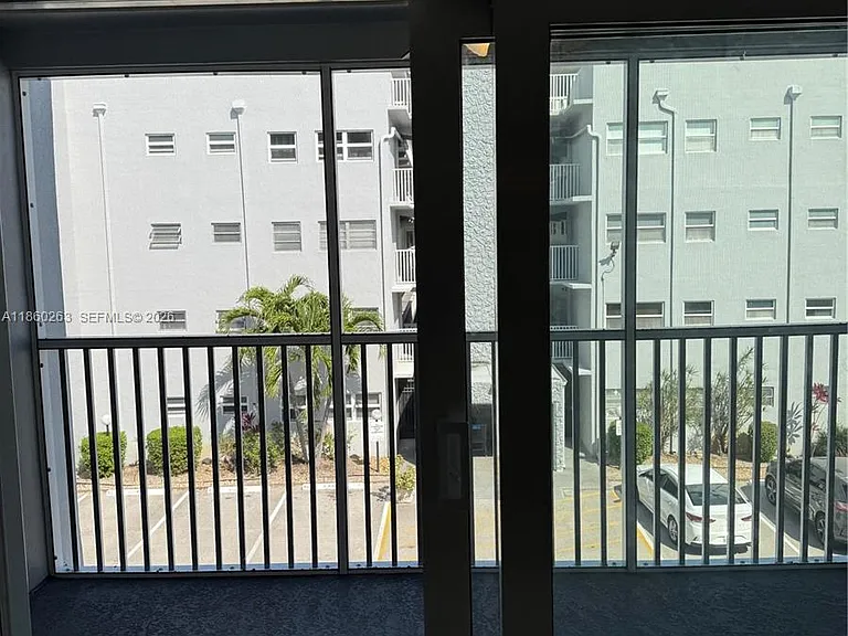 215 SE 3rd Ave #305A — Photo 15