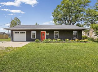 413 N Lee St, Centralia, MO 65240