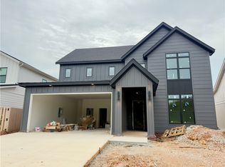 6010 40th Pl, Rogers, AR 72758