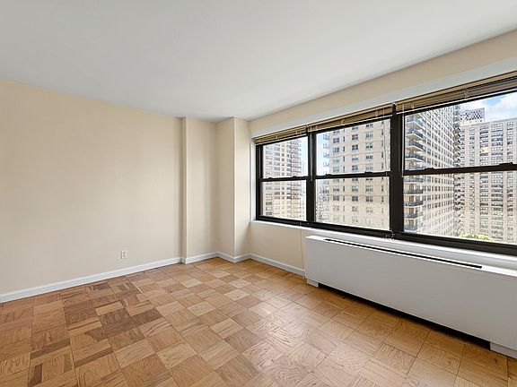 4th image of 160 W End Ave APT 14M