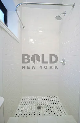 Rented by Bold New York | media 19