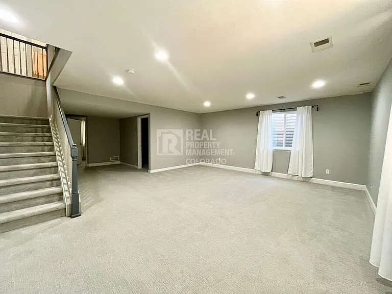 1316 S Duquesne Cir — Photo 13