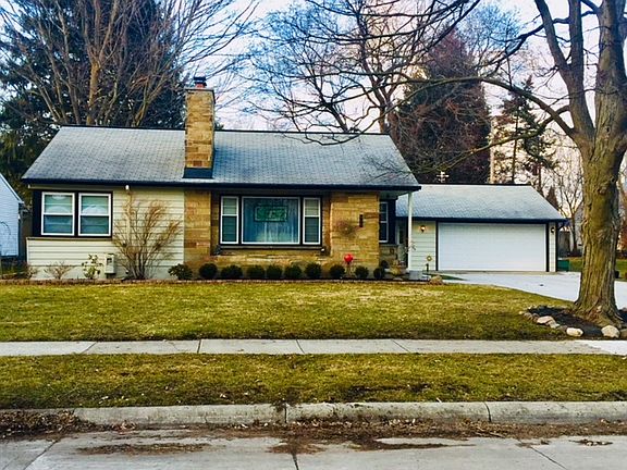 Extra wide/long driveway