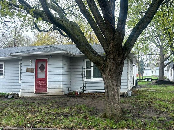 2nd image of 604 9th St